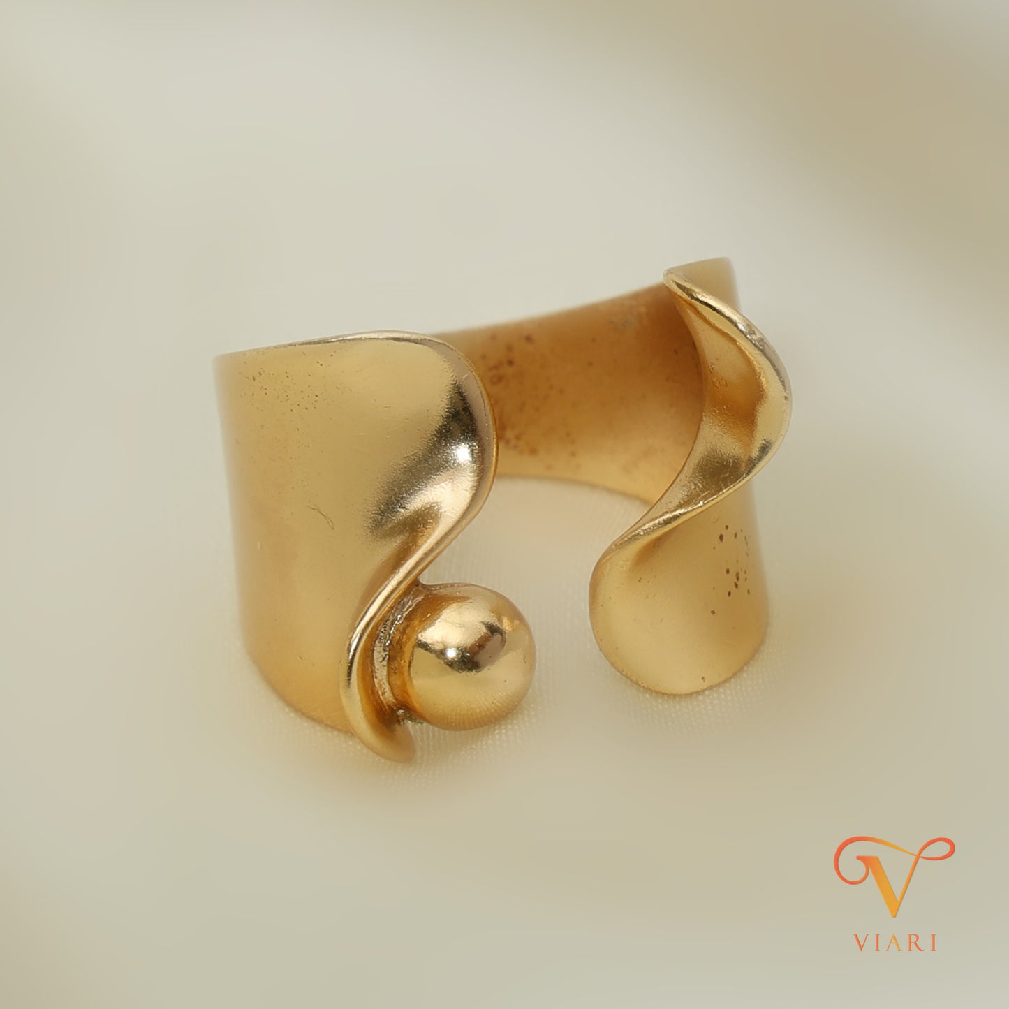 Eclat Ring