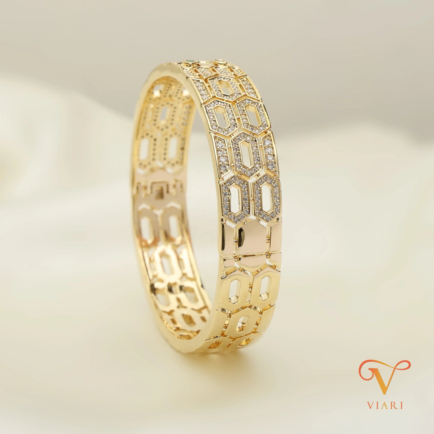 Lola Bangle with Cz