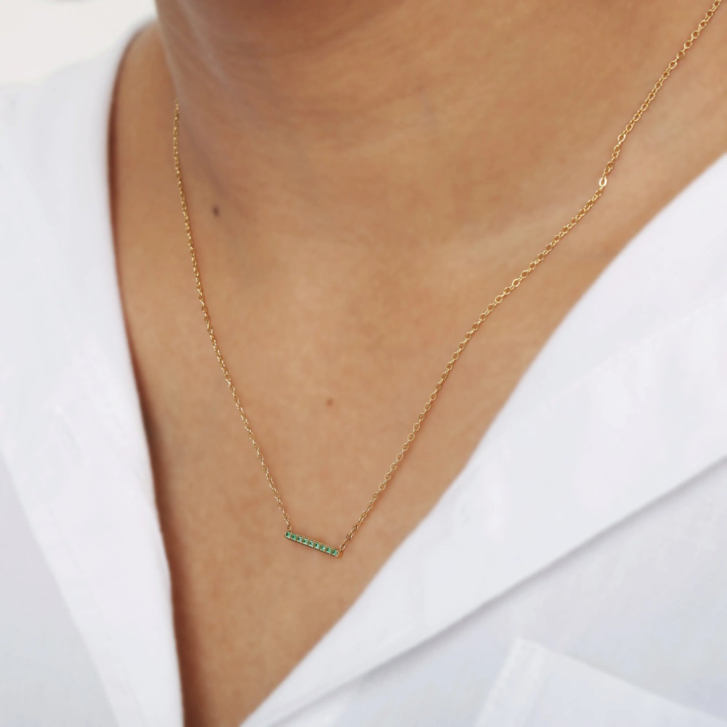Green Stone Bar Chain
