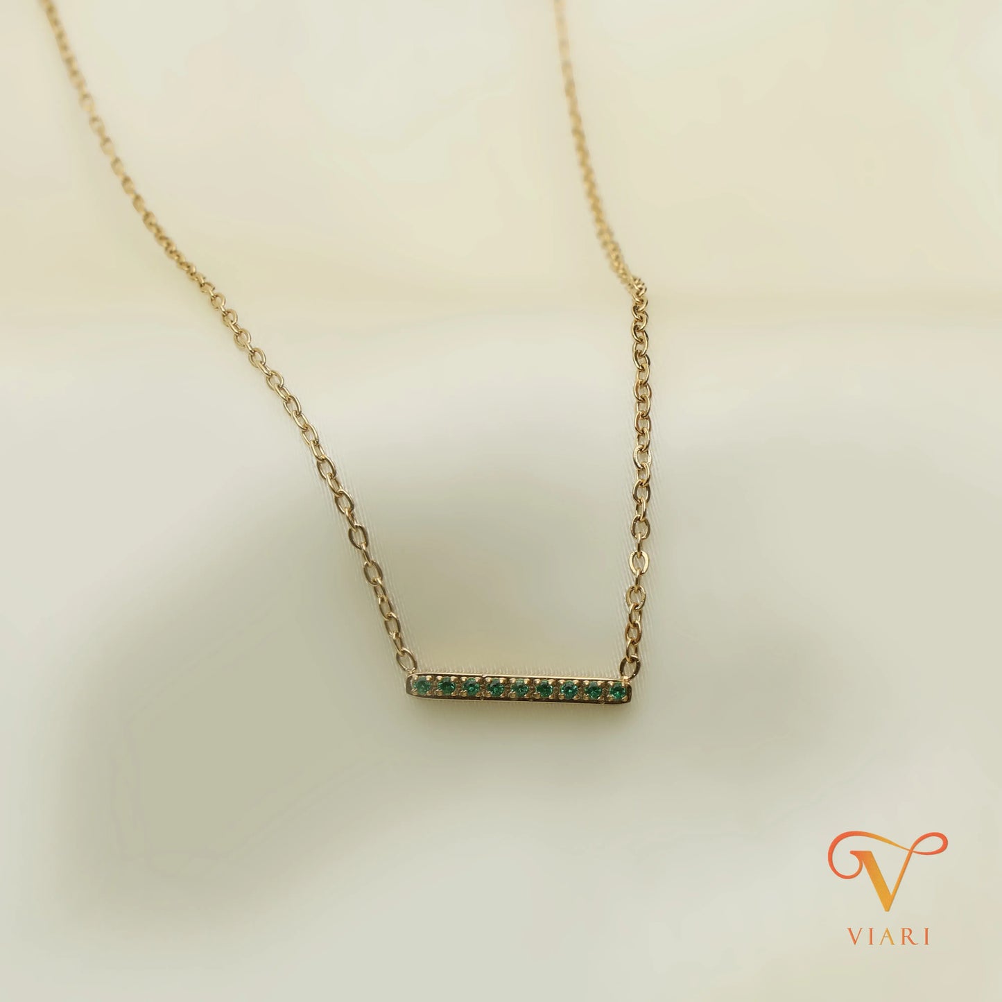 Green Stone Bar Chain
