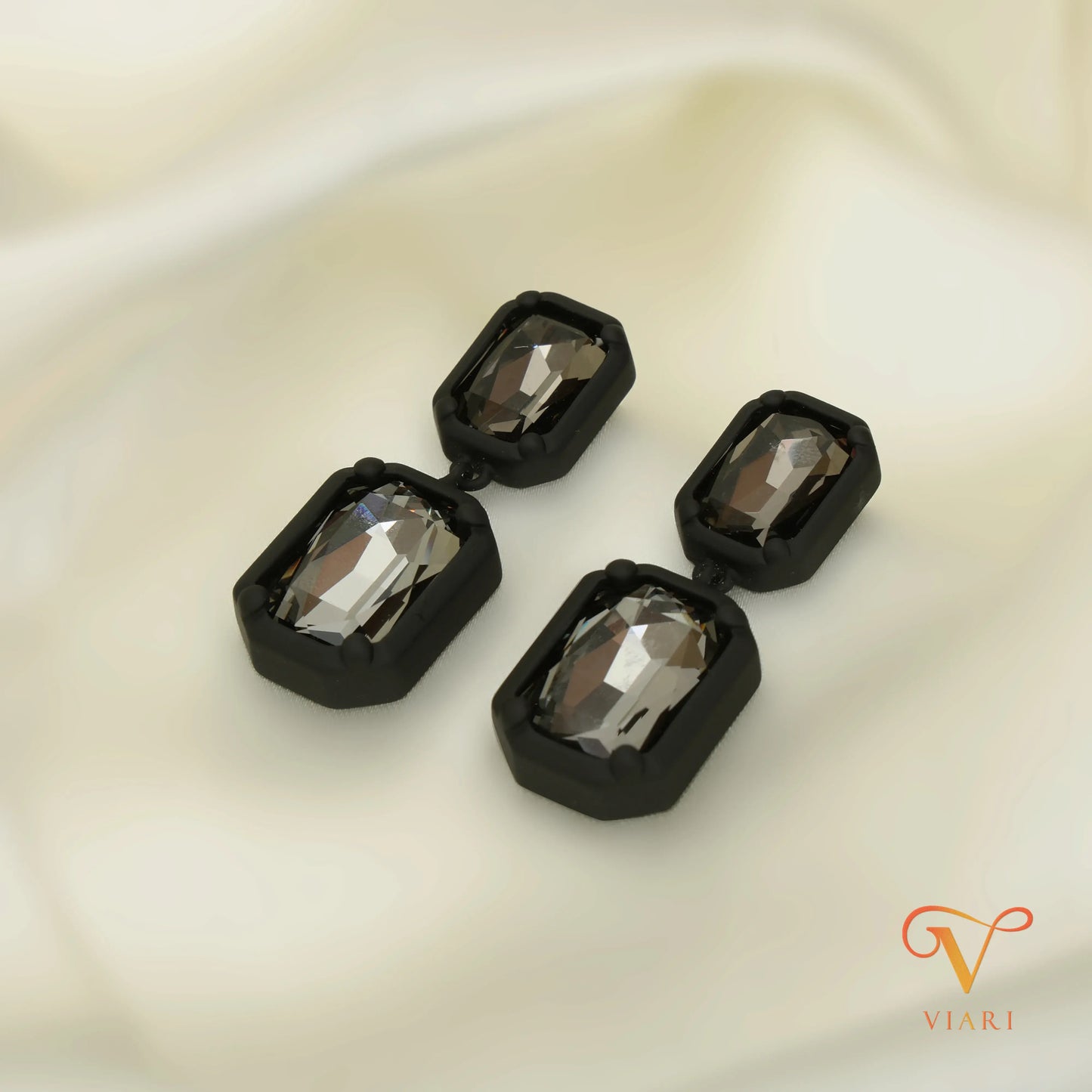 Stone Dangle Earrings - Black