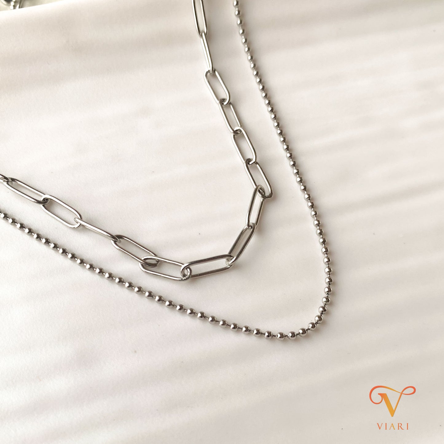 Daisy Layered Chain