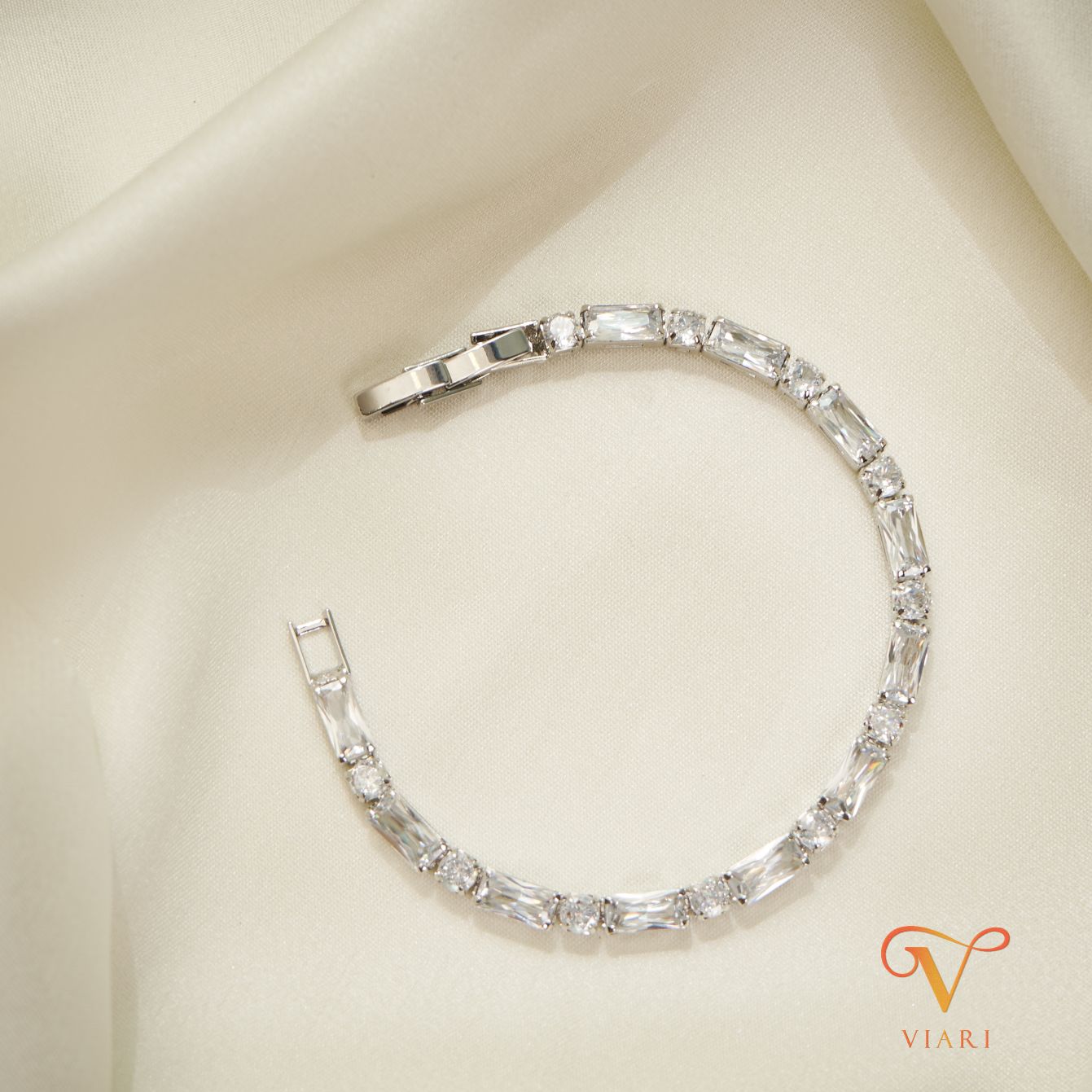 Everly Bracelet