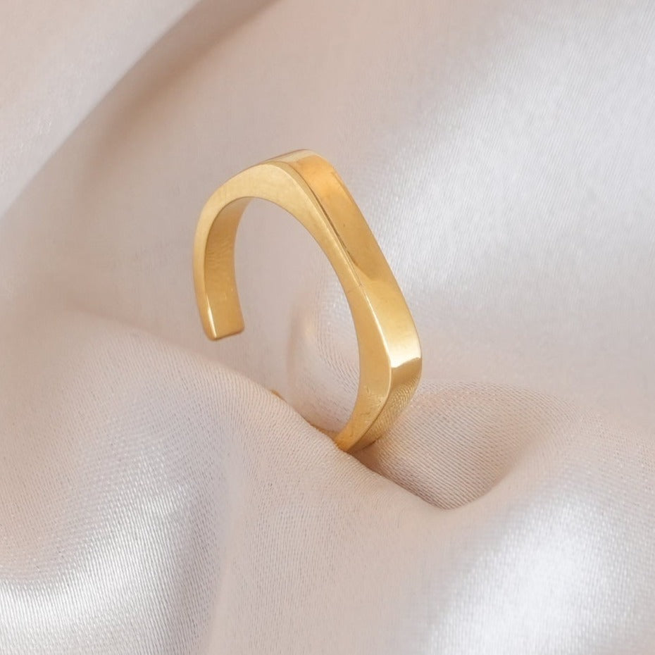 Emma Ring