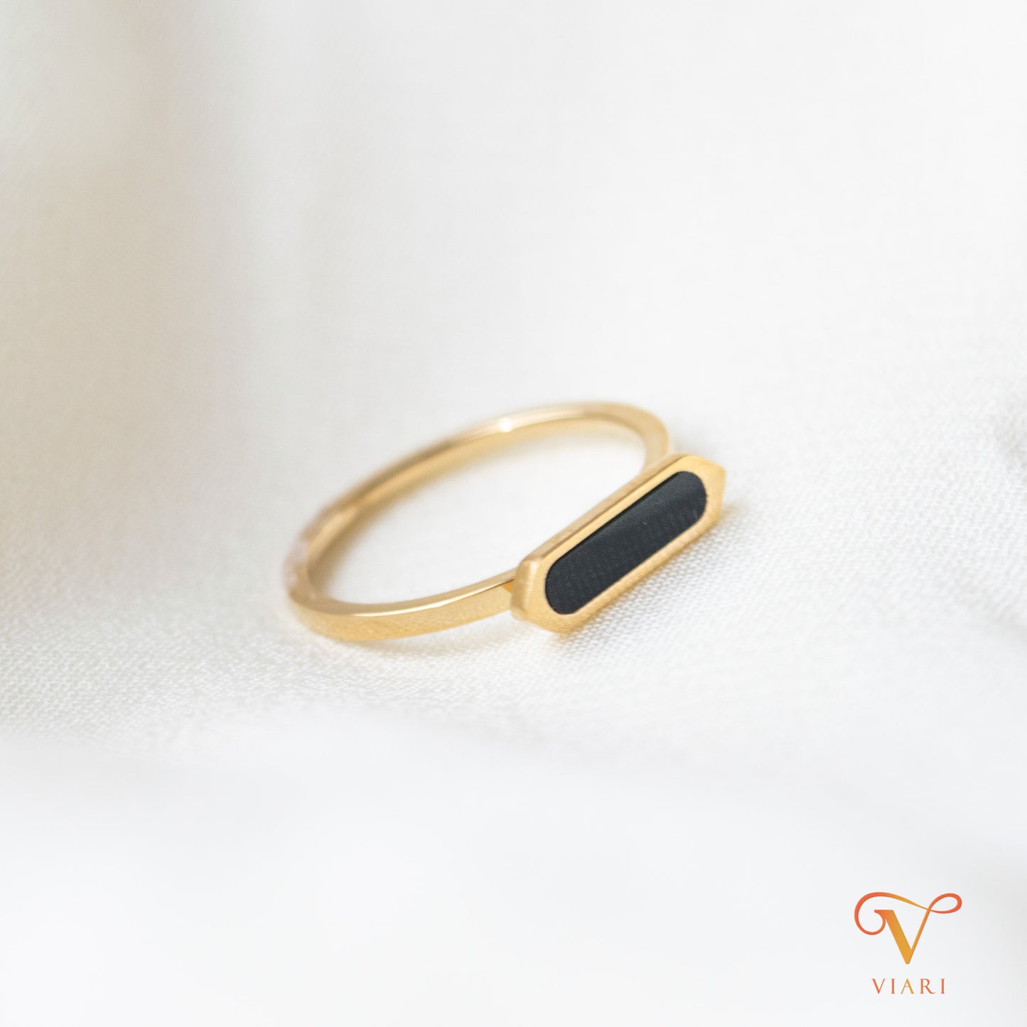 Greta Ring