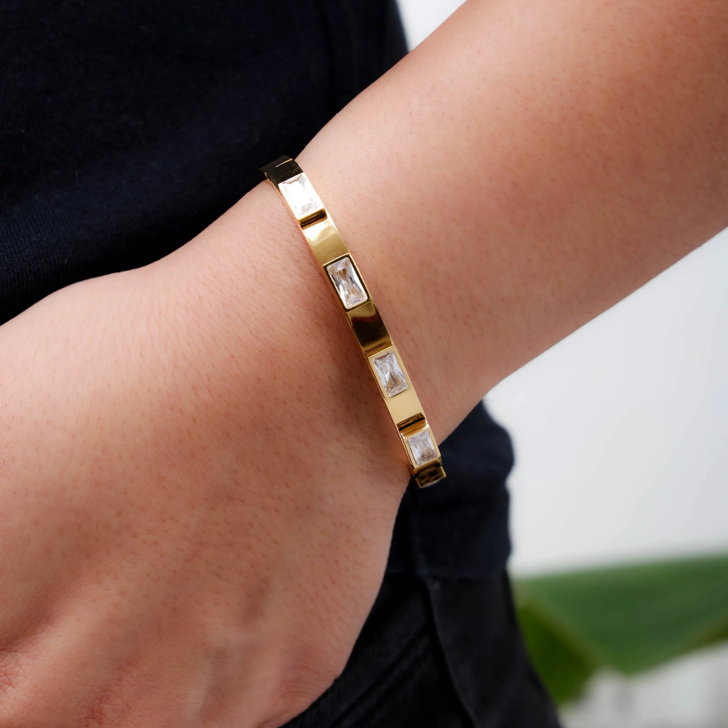 Emma Bangle - White