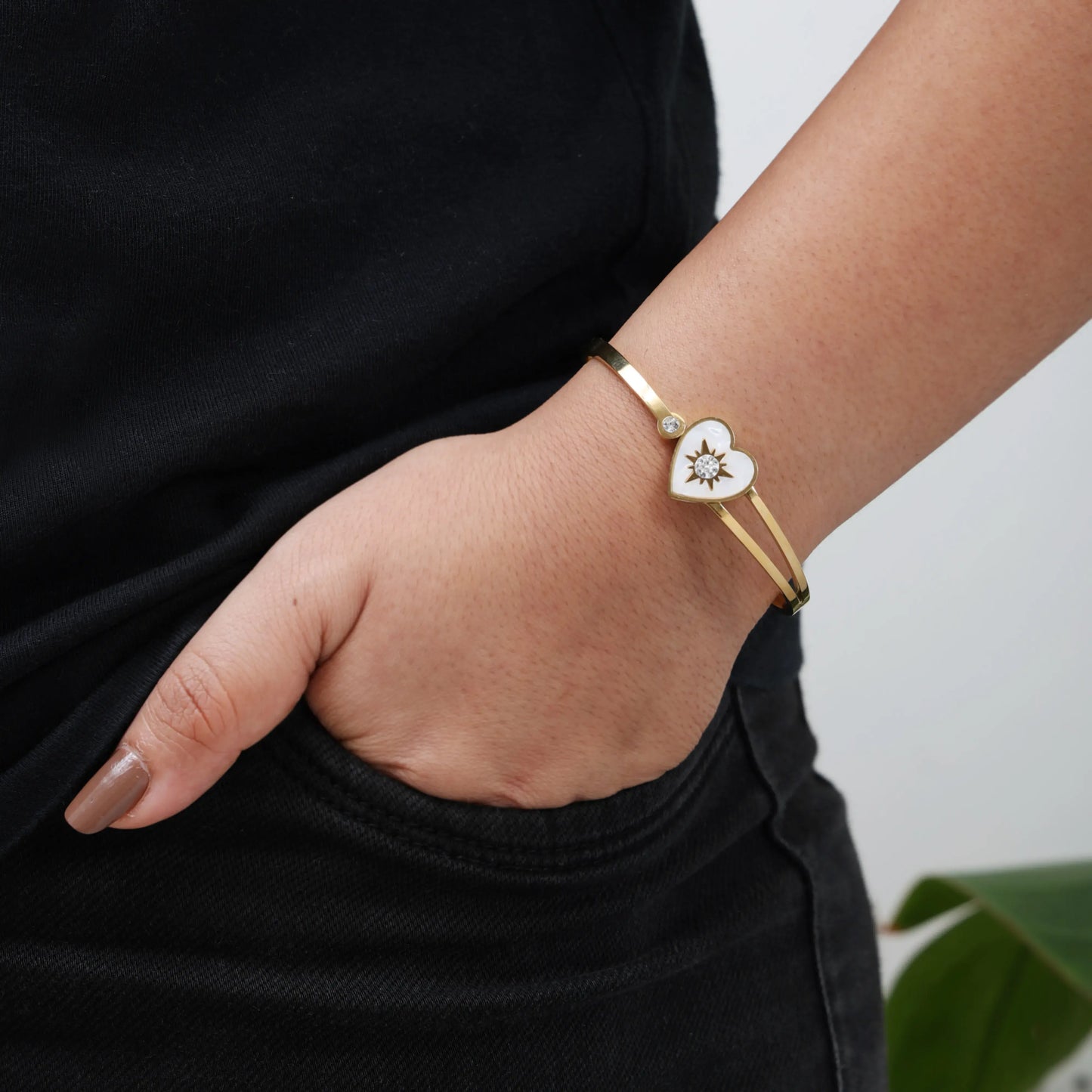Mother of Pearl Heart Bangle