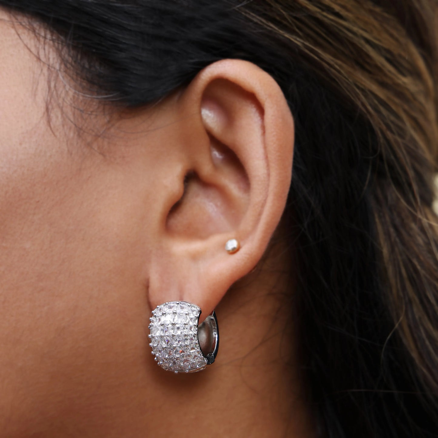 Exquisite Cz Huggies