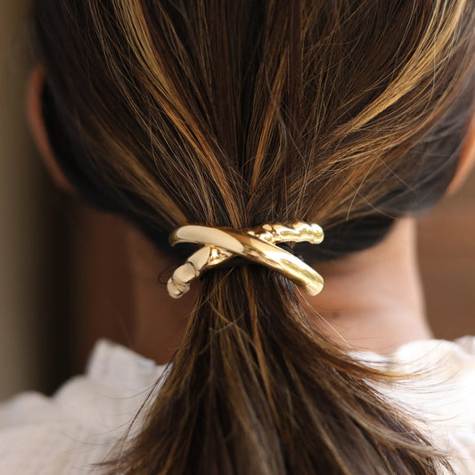 Cross Hair Cuff