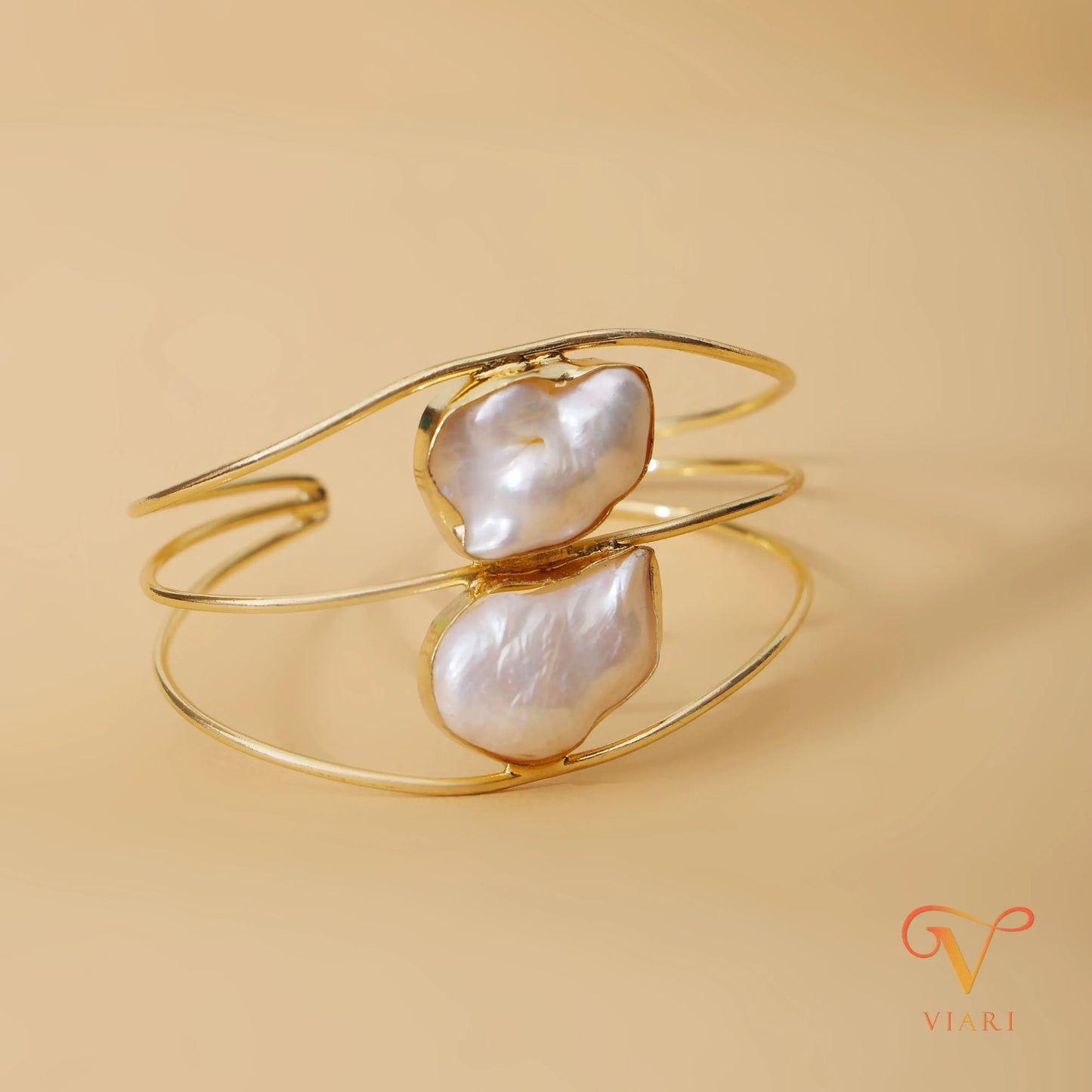 Cora Cuff
