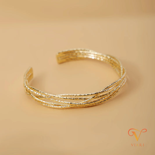 Phoebe Cuff