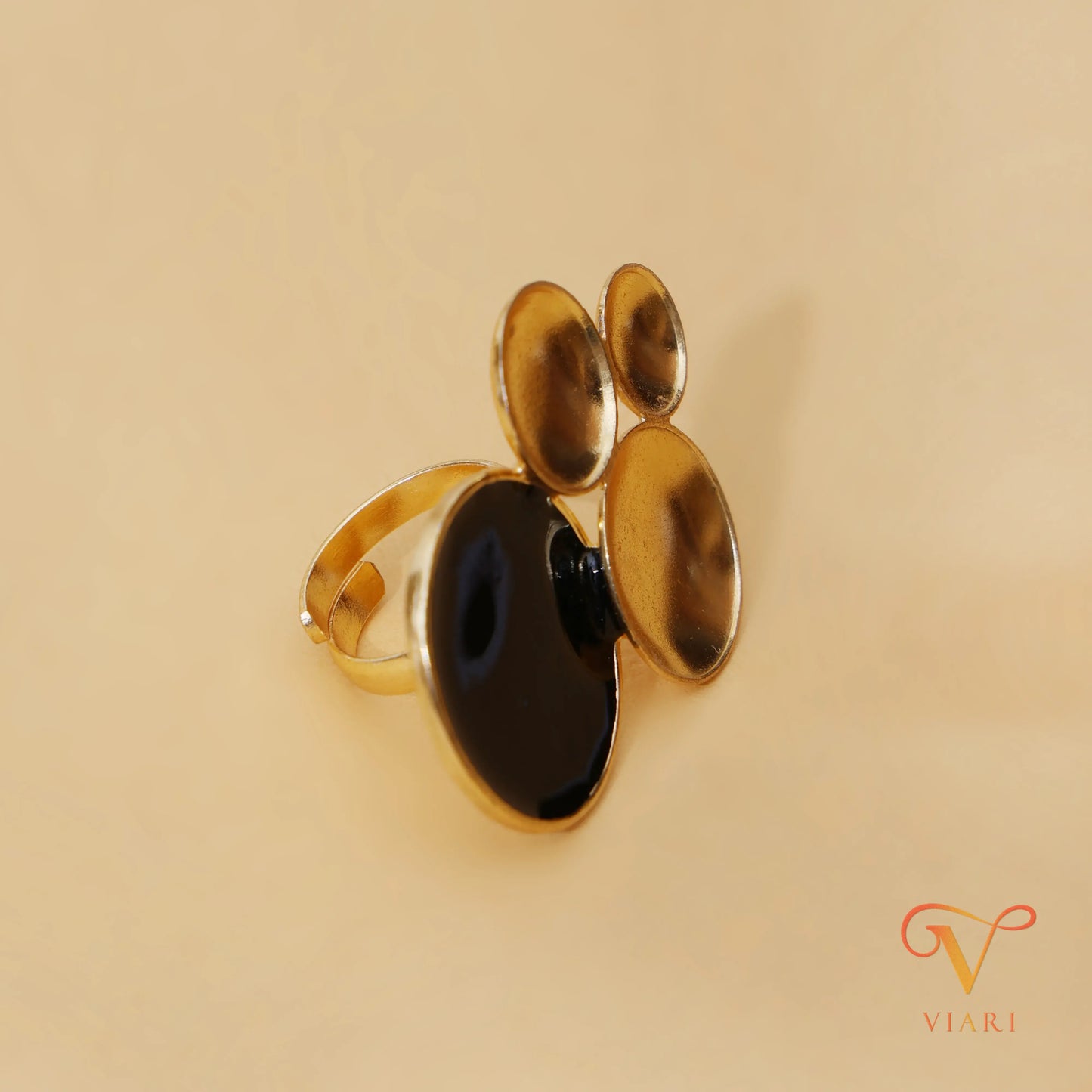 Nihal Ring